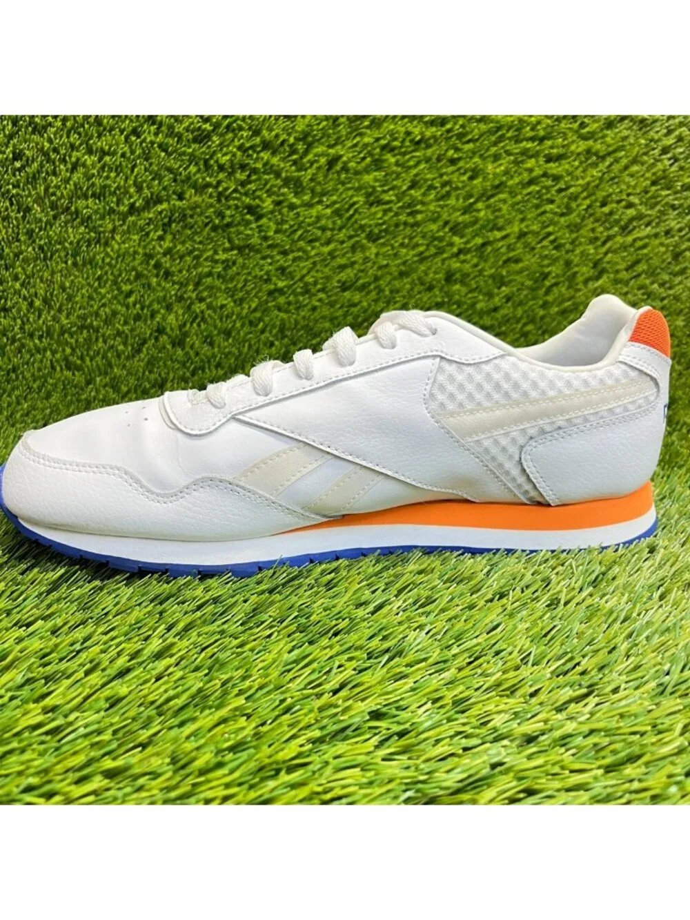 Reebok Classic Harman Run Mens Size 11.5 White Athletic Leather Shoes Sneakers